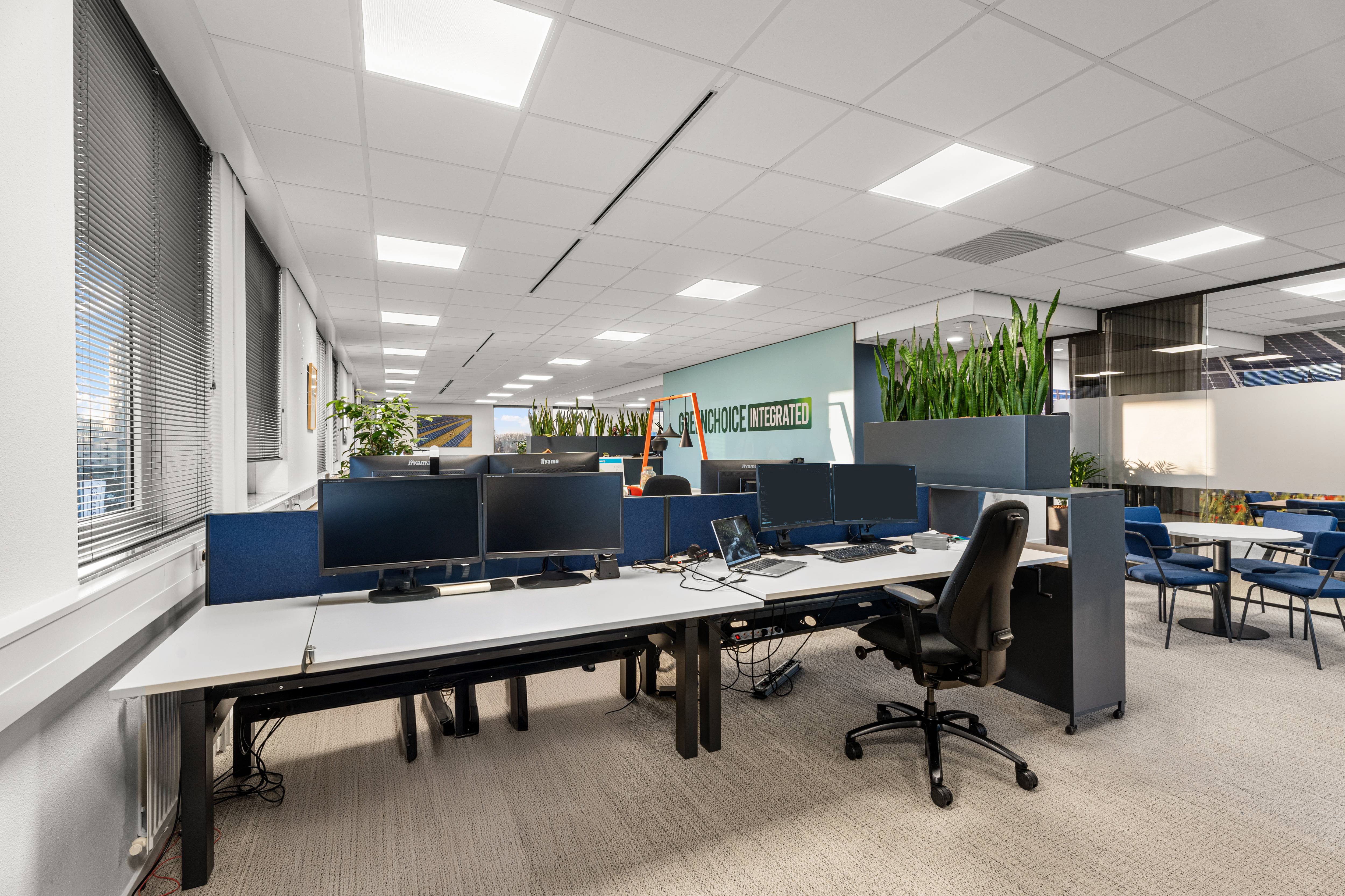 Overlegruimte met phone booth