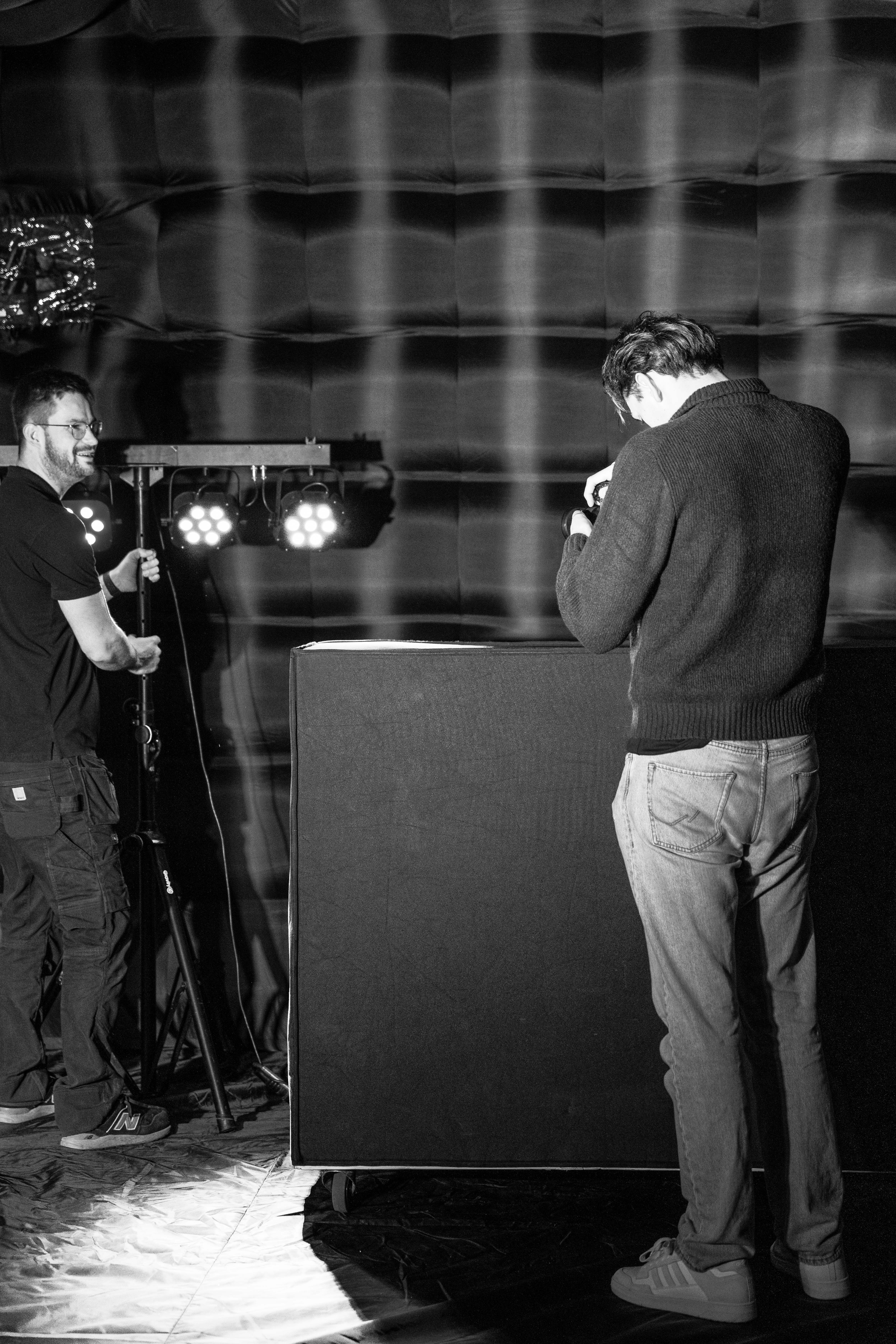 Behind the scenes fotoshoot in zwart-wit